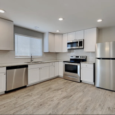 https://myrentalspot-bucket.s3.us-west-2.amazonaws.com/images/properties/13/17030206296582085598370_225x225.jpg