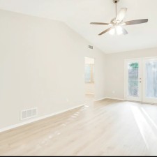 632 Northeast Juanita Court