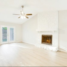 632 Northeast Juanita Court