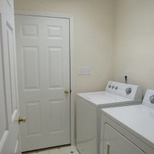 402 Westminster Dr