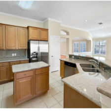 https://myrentalspot-bucket.s3.us-west-2.amazonaws.com/images/properties/94/1733915352675972d827c2e_225x225.jpg